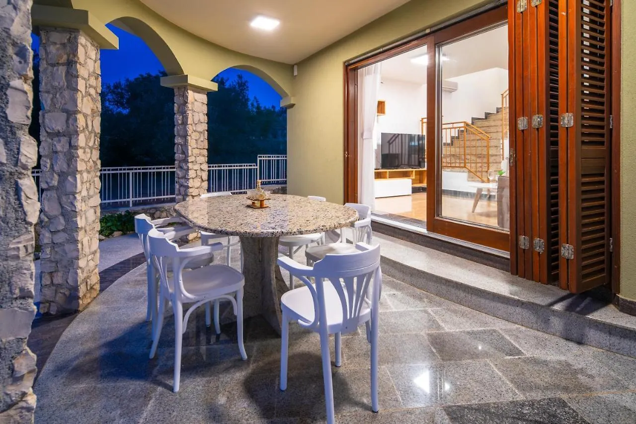 Vila Lusi House Sveti Filip i Jakov