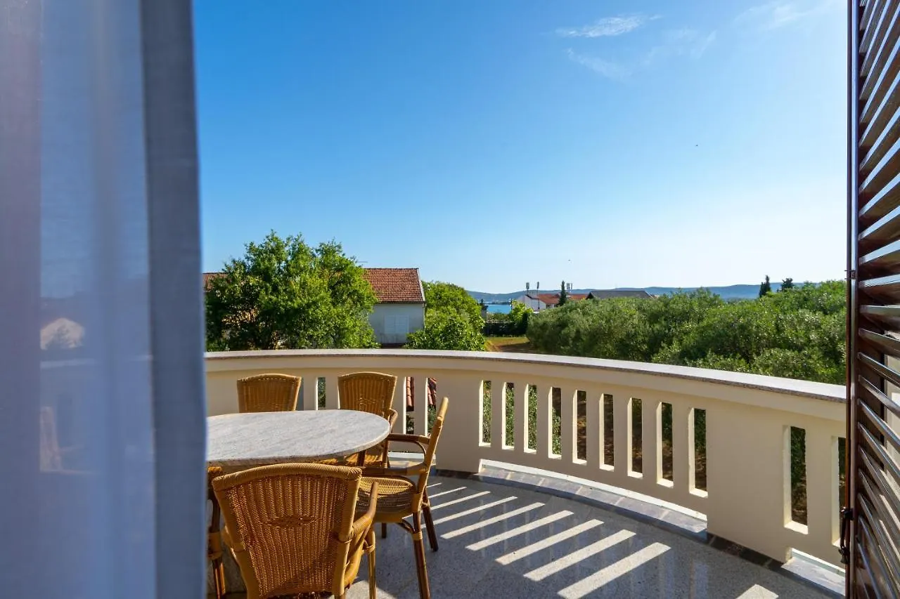 Vila Lusi House Sveti Filip i Jakov 0*,  Chorvatsko