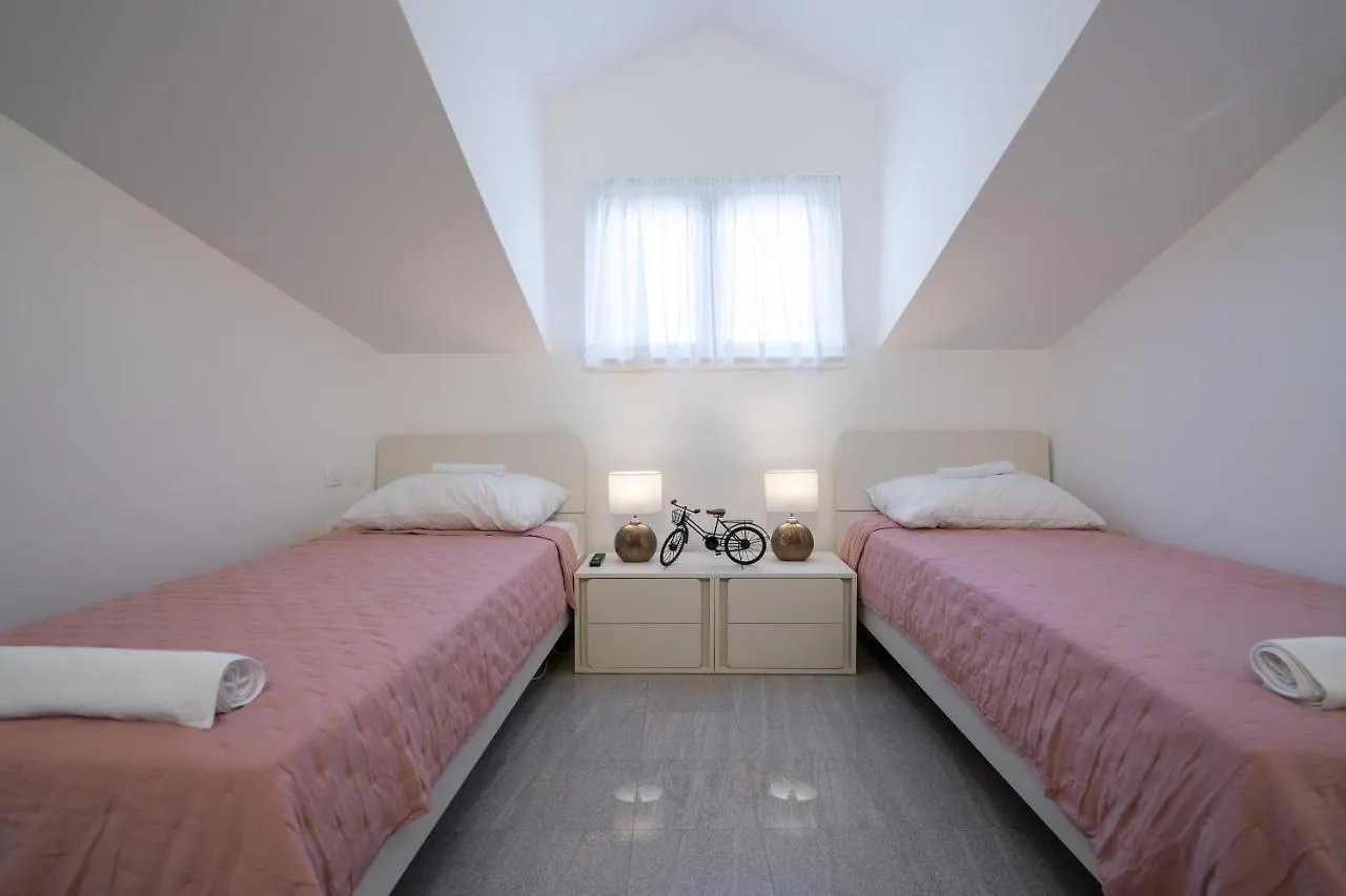 Lusi House Villa Sveti Filip i Jakov